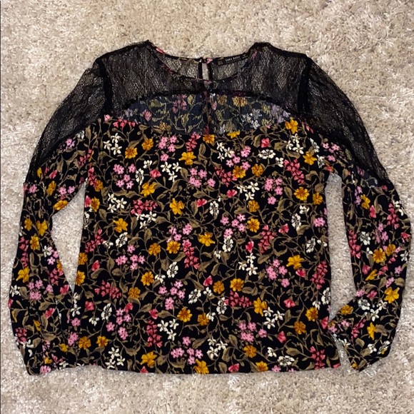 Zara Floral and Lace Blouse - Picture 5 of 7
